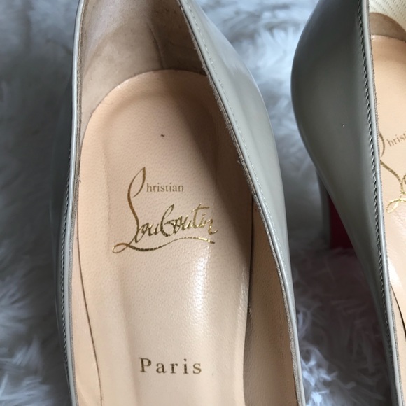 SOLD 💯 Auth Louboutin Beige Taupe Pumps 39 9 - Picture 6 of 8